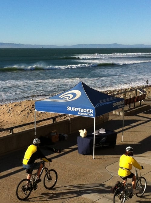 beach.cleanup.tent
